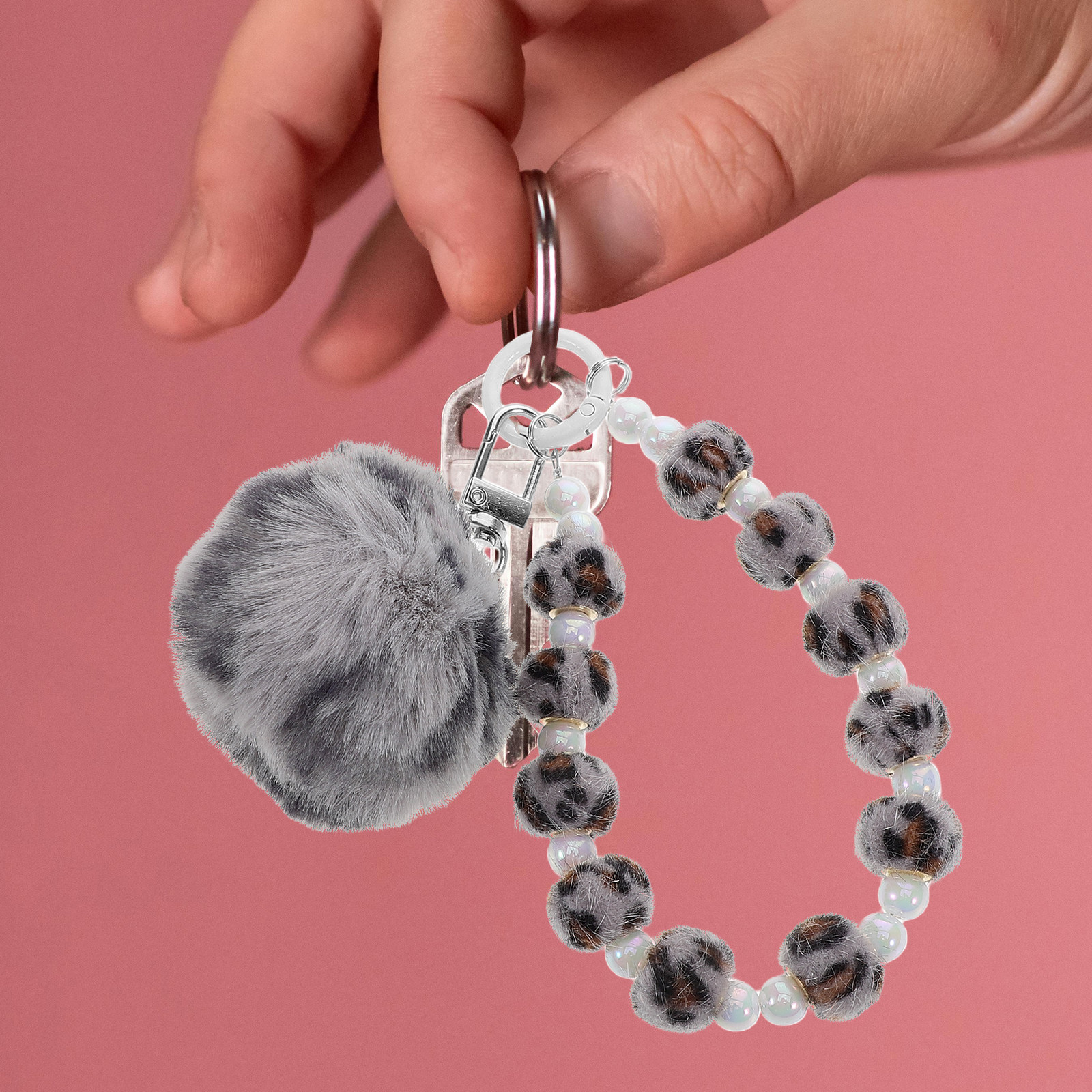 Leopard Print Pom Pom Beaded K – Phone Accessories Ideas Bewertung und Preis
